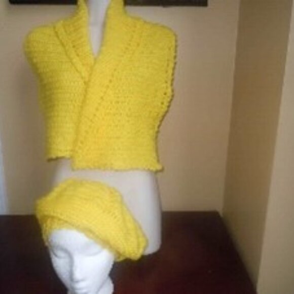 BEENIE/BERET & SCARF SET - Picture 1 of 1